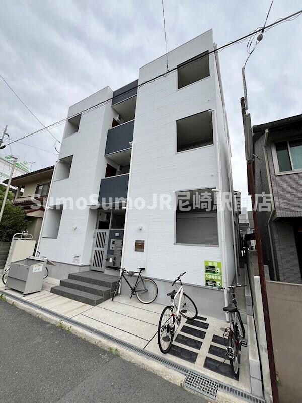 物件外観写真2　(建物外観を気になさる方へ、見た目の良い物件です)