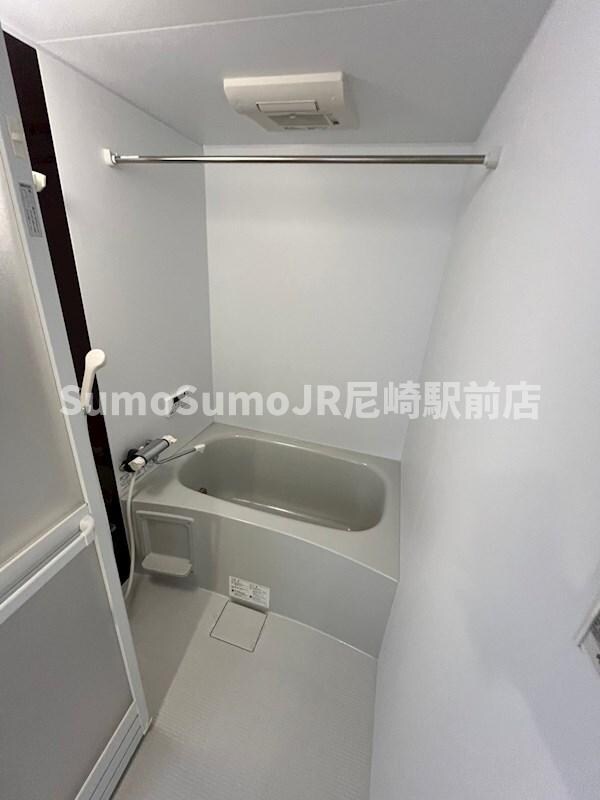 物件内観写真7　(日々の暮らしに欠かせないお風呂です)