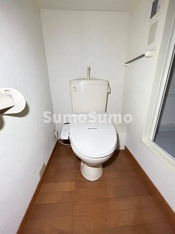 物件内観写真12　(コンパクトで使いやすいトイレです)