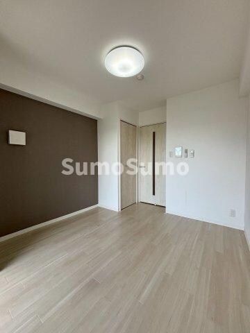 物件内観写真6　(使いやすい居間です)