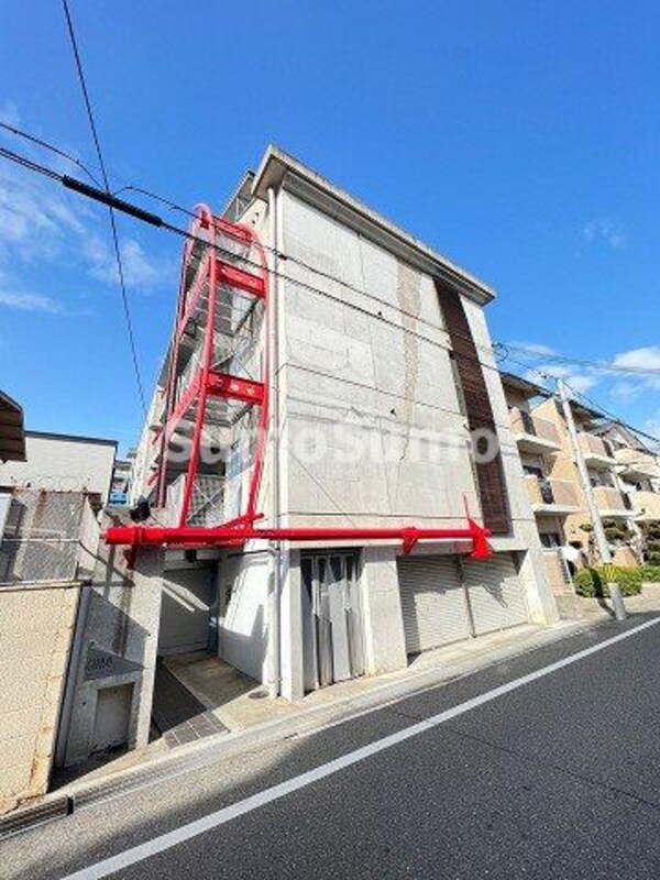 外観(落ち着いた雰囲気の外観です)