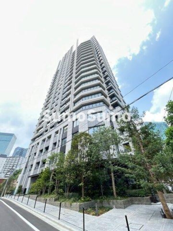 エントランス(毎日通るエントランスはこのようになっています)