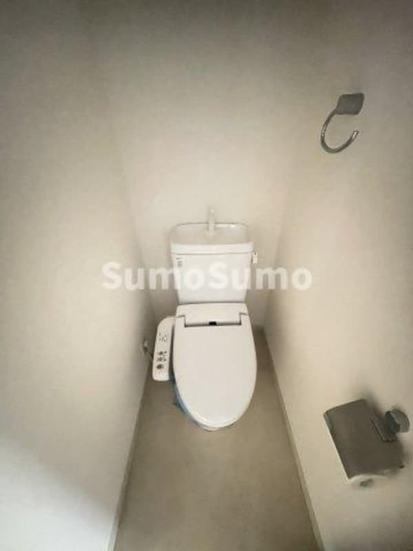 トイレ(ゆったりとした空間のトイレです)