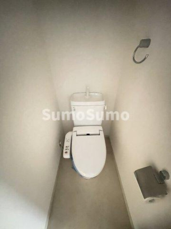 トイレ(ゆったりとした空間のトイレです)