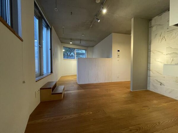 居室( )