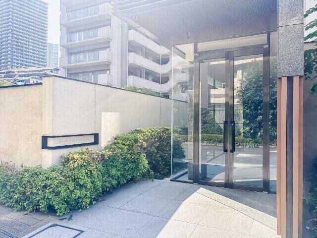 物件外観写真3　( )