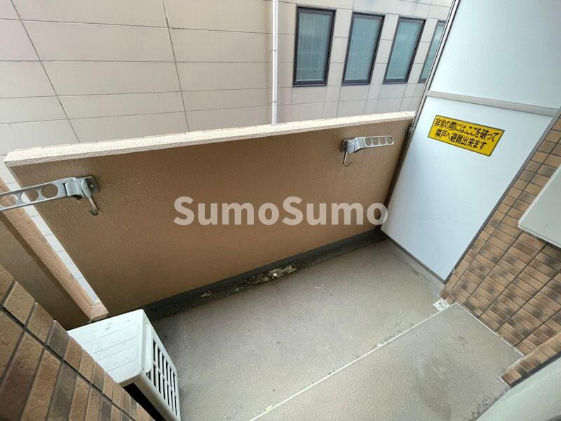 物件内観写真9　(落ち着いた時間を過ごせるバルコニーです)