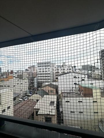 物件内観写真13　(バルコニーがあります)