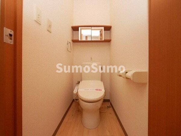 トイレ(清潔感のあるトイレです)