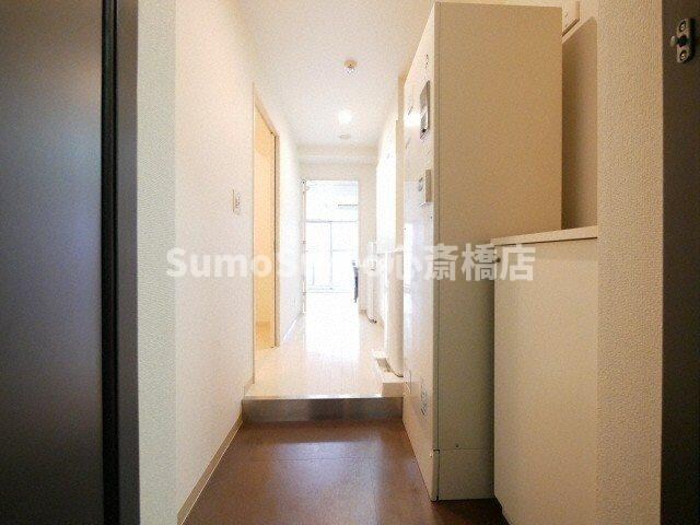 物件内観写真4　(シンプルで使いやすい玄関です)