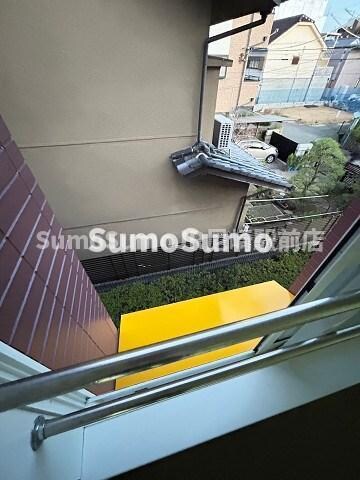 物件内観写真8　(バルコニーがあります)