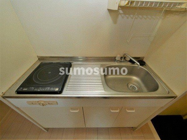 キッチン(お料理しやすいキッチンです)