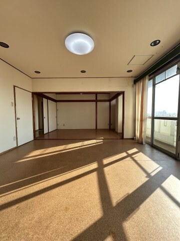 物件外観写真2　(毎日通るロビーはこのようになっています)