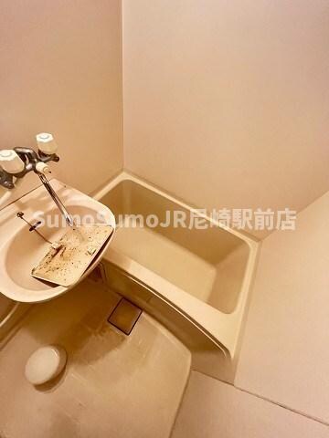 物件内観写真15　(ゆったり過ごせるお風呂です)