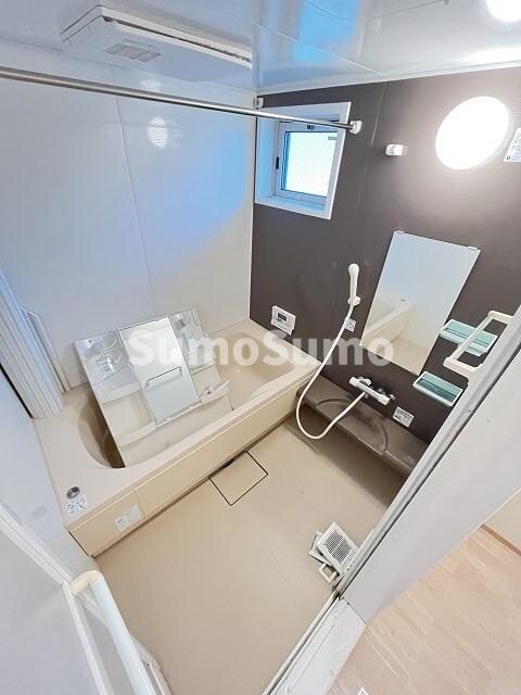 物件内観写真7　(落ち着いた空間のお風呂です)