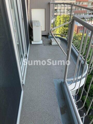 物件内観写真9　(落ち着いた時間を過ごせるバルコニーです)