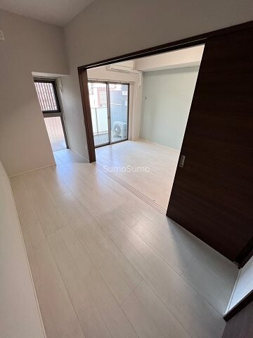 物件内観写真8　(寝室です)