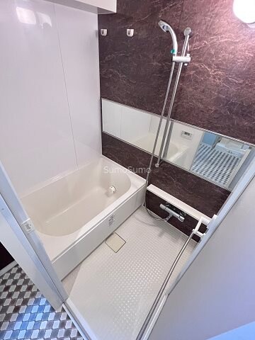 物件内観写真9　(ゆったり過ごせるお風呂です)