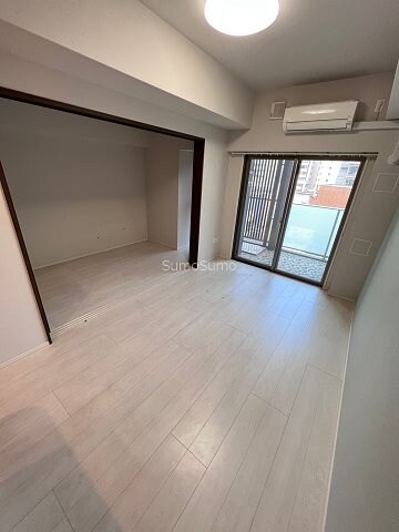 物件内観写真18　(使いやすい居間です)