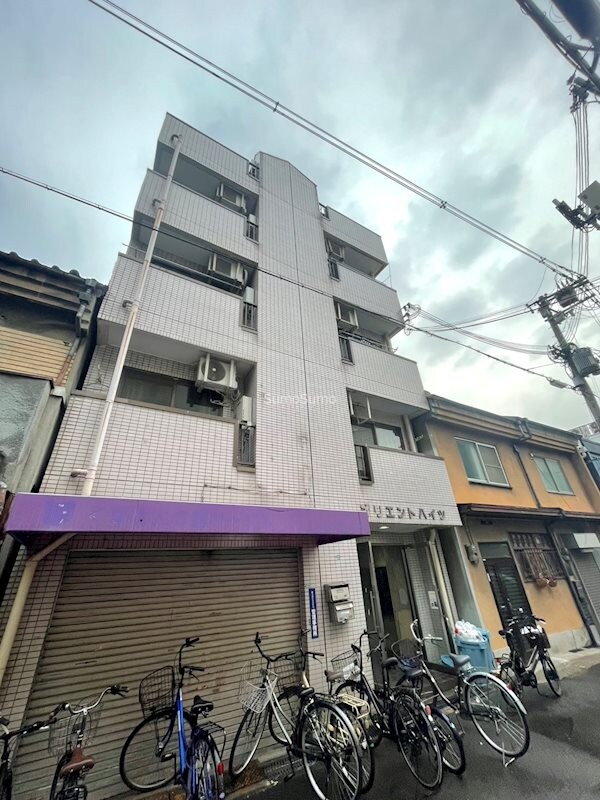 外観(落ち着いた雰囲気の外観です)