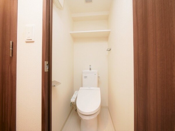 トイレ(落ち着いたトイレです)