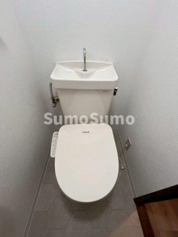 トイレ(清潔感のあるトイレです)
