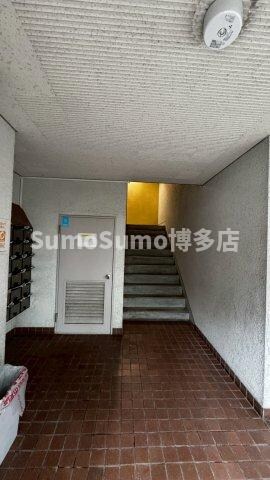 物件外観写真2　(毎日通るロビーはこのようになっています)