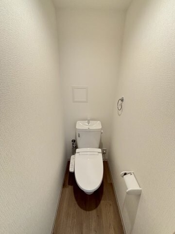 物件内観写真12　(トイレもきれいです)
