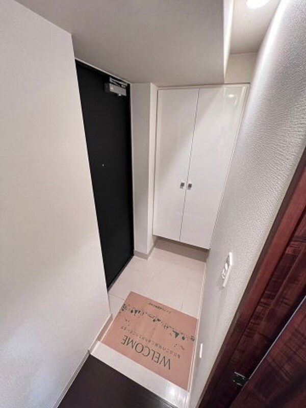 玄関(落ち着いた玄関です)