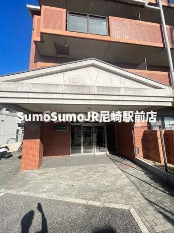 建物設備(外観は落ち着いています)