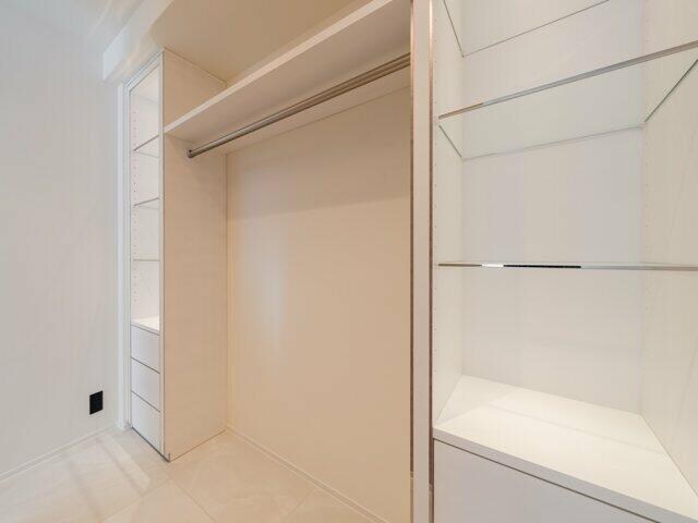 物件内観写真4　( )