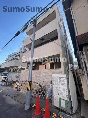 物件外観写真2　(物件の外観です)