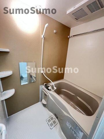 物件内観写真11　(落ち着いた空間のお風呂です)