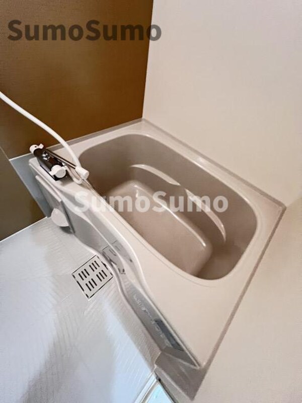 浴室(お風呂で日々の疲れを落としましょう)