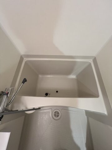 物件内観写真19　(日々の疲れを癒すお風呂付です)