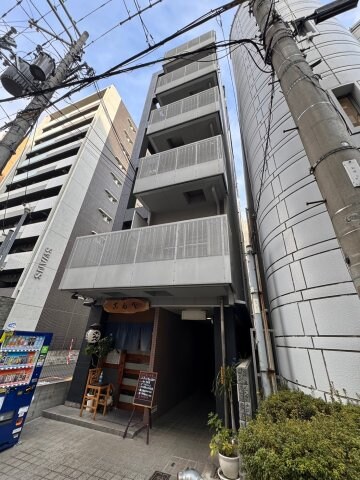 物件外観写真1　(外観もきれいです)