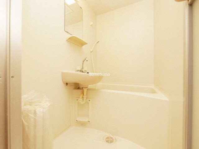 物件内観写真9　(ゆったり過ごせるお風呂です)