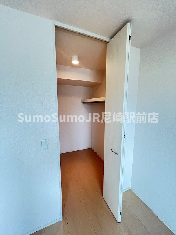 収納(便利な収納スペースです)