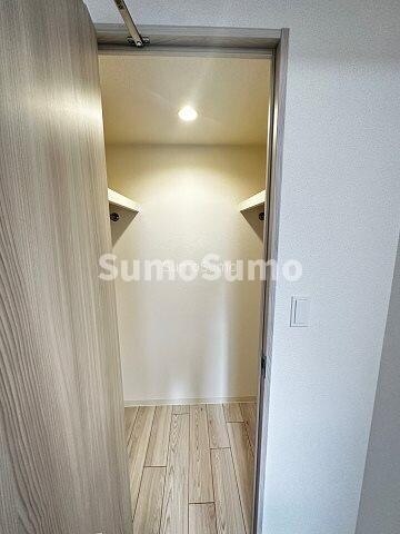 物件内観写真14　(こまごまとしたものを収納できそうですね)