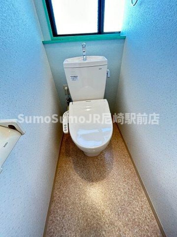 トイレ(清潔感のあるトイレです)