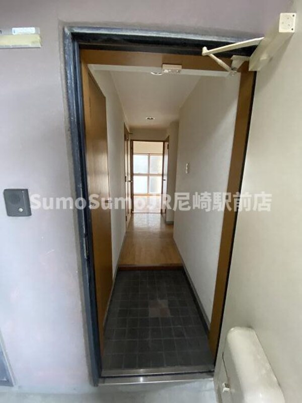 玄関(きれいな玄関です)