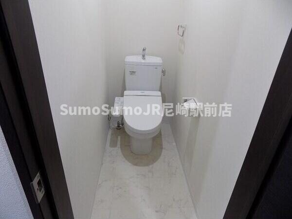 トイレ(清潔感のあるトイレです)