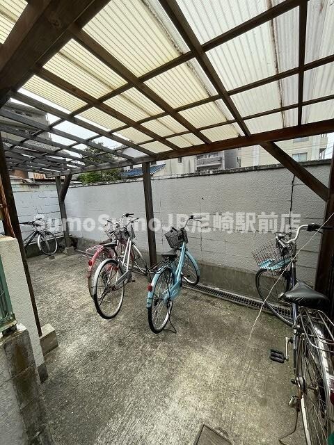 物件外観写真3　(物件の外観です)