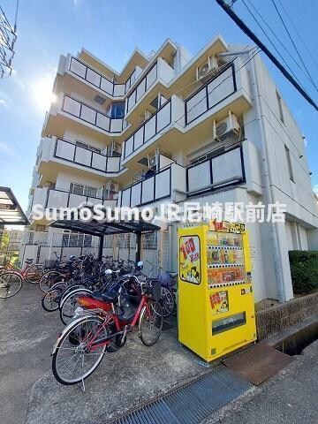 物件外観写真3　(外観もきれいです)