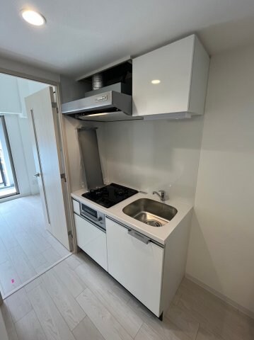 物件内観写真6　(コンパクトなキッチンで掃除もラクラク)