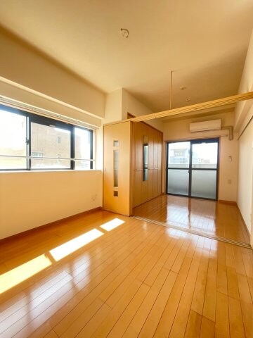 物件内観写真6　(お料理しやすいキッチンです)