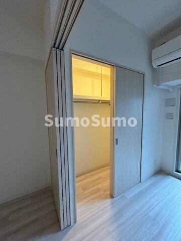 物件内観写真12　(収納豊富です)