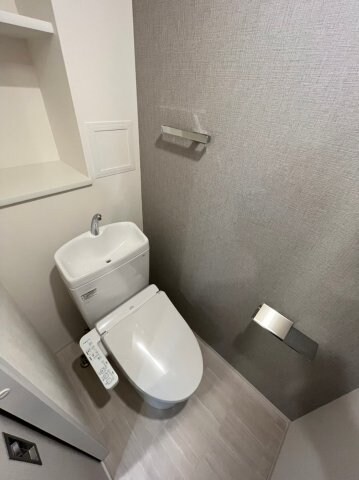 物件内観写真10　(トイレも気になるポイント)