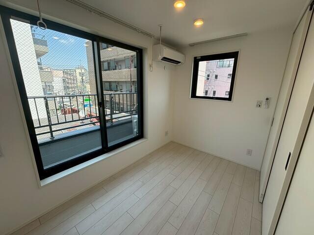 物件内観写真7　( )