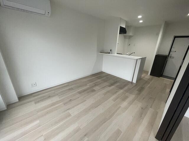 物件内観写真4　( )